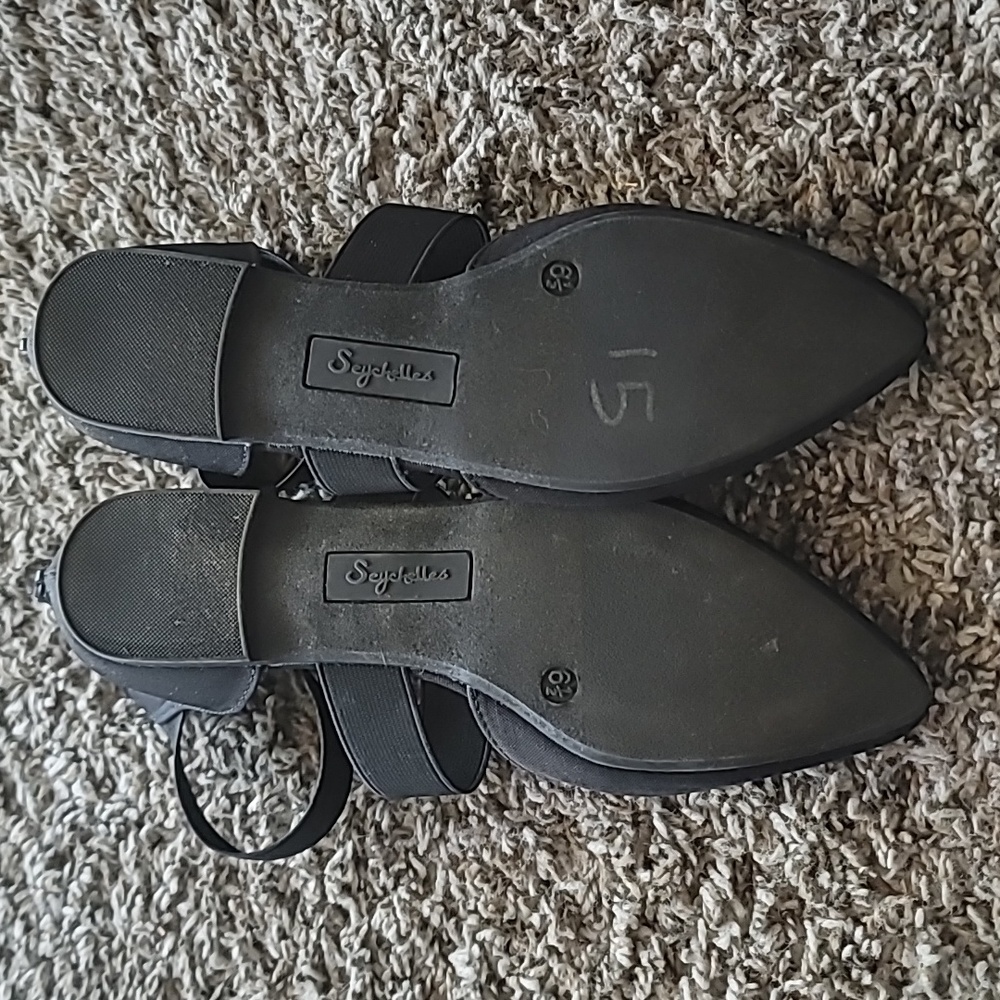 Seychelle's Memory Foam Pointed Flats - image 3